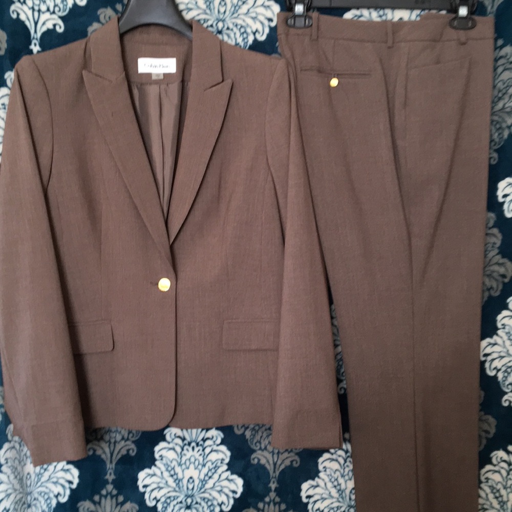 2pc Women’s Suit